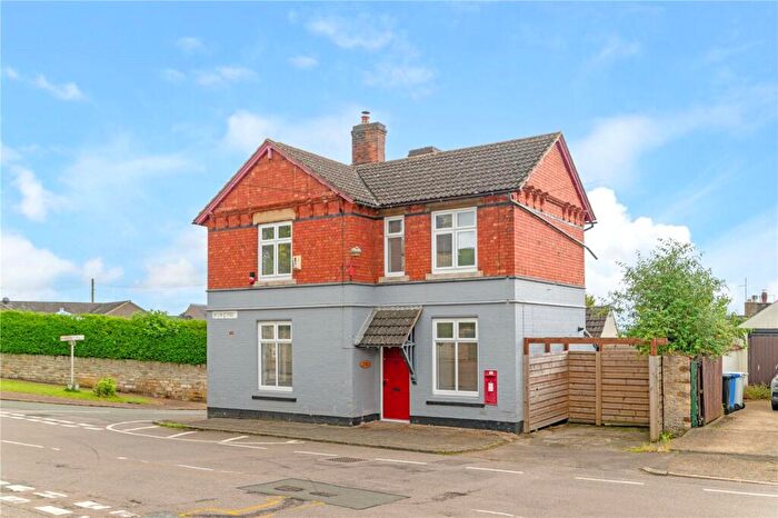 3 Bedroom Detached House To Rent In High Street, Pytchley, Kettering, Northamptonshire, NN14