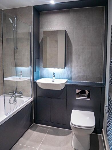 2 Bedroom Apartment To Rent In Candleriggs, Trongate, Glasgow, G1