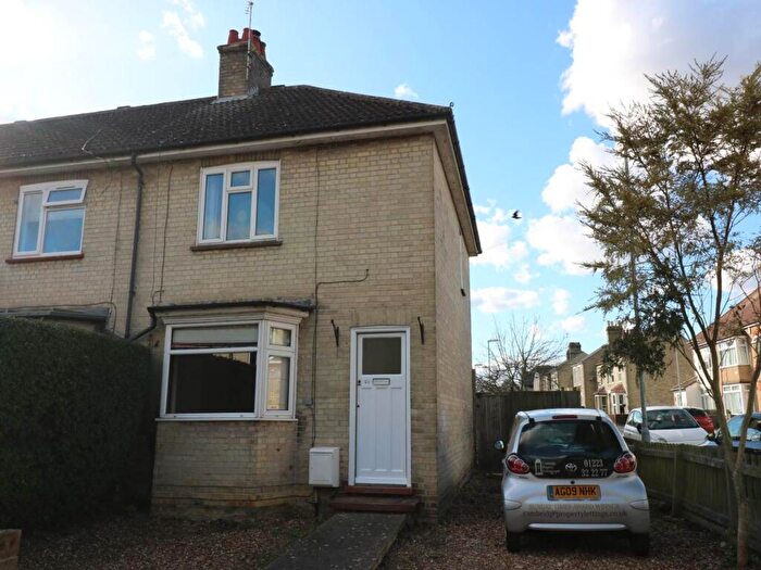 2 Bedroom Terraced House To Rent In Hobart Road, Cambridge, CB1