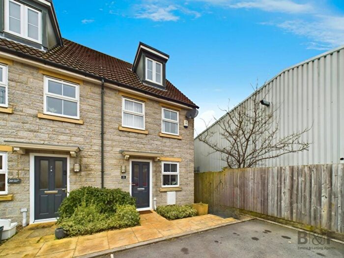3 Bedroom End Of Terrace House To Rent In Morley Place, Staple Hill, Bristol, BS16