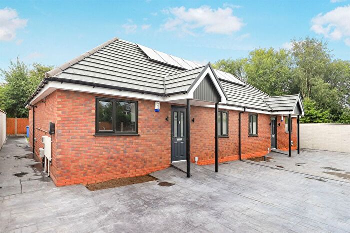 2 Bedroom Semi Detached Bungalow For Sale In Sunset Close, Coven, Wolverhampton, WV9