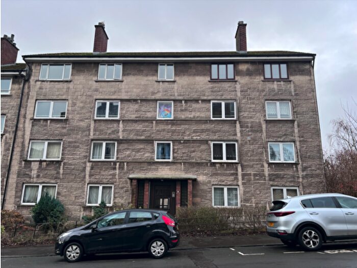 3 Bedroom Flat To Rent In Watson Street, Dundee, DD4
