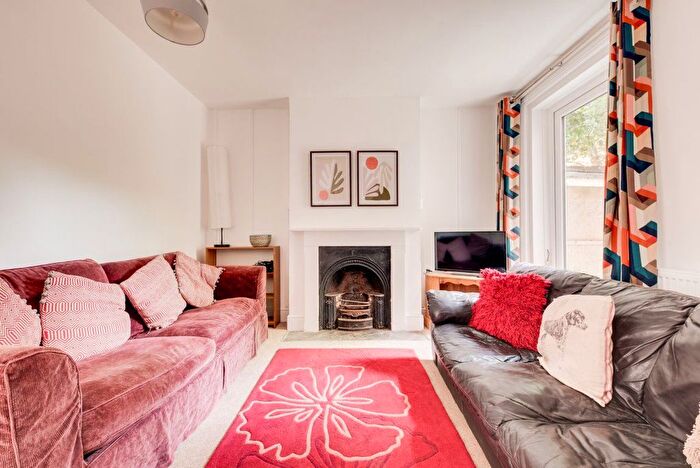 5 Bedroom Property To Rent In North Holmes Road, Canterbury, CT1