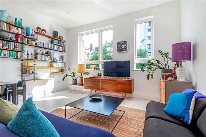 3 Bedroom Terraced House For Sale In Teesdale Street, Bethnal Green, E2