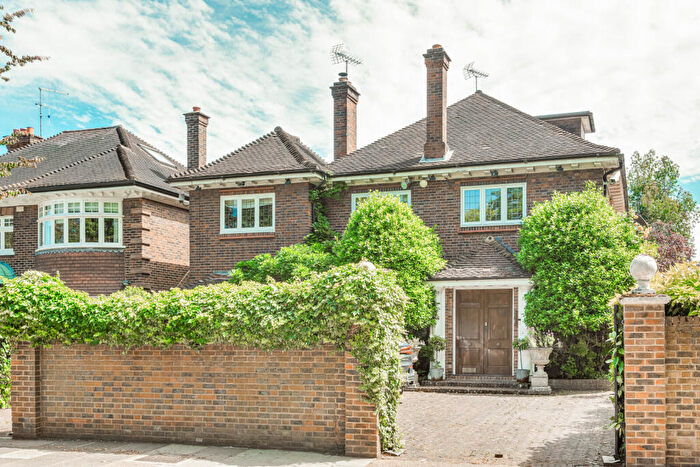 6 Bedroom Detached House For Sale In Sheen Lane, East Sheen, SW14