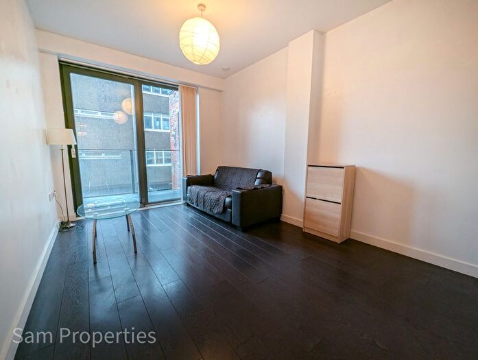 1 Bedroom Flat To Rent In One Bedroom Apartment – Lighthouse, Manchester City Centre, M4
