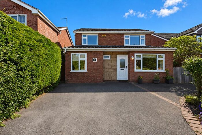4 Bedroom Detached House For Sale In Nairn Avenue, Holmes Chapel, Crewe, Cheshire, CW4