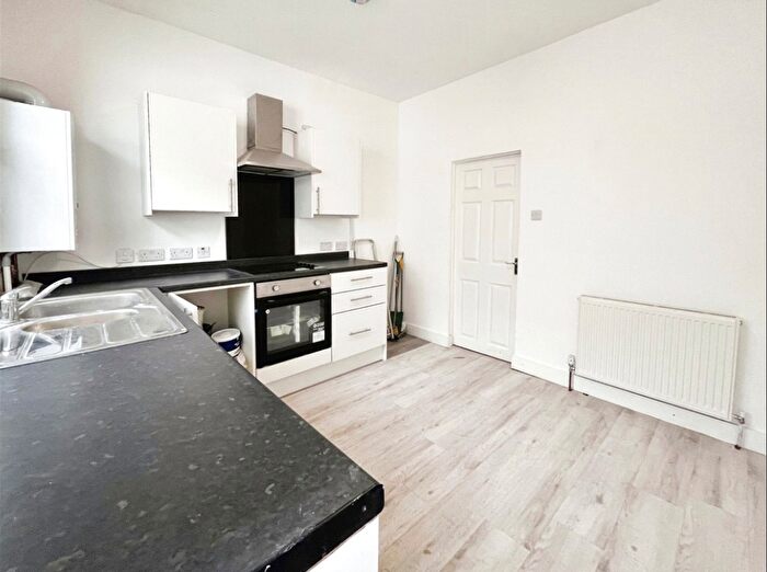 1 Bedroom House To Rent In Priory Crescent, Southend-on-Sea, SS2