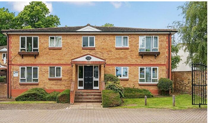 Studio To Rent In Victoria Court, Victoria Street, Maidstone, ME16