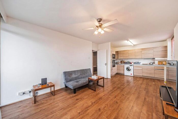 2 Bedroom Property To Rent In Wilmount Street, London, SE18