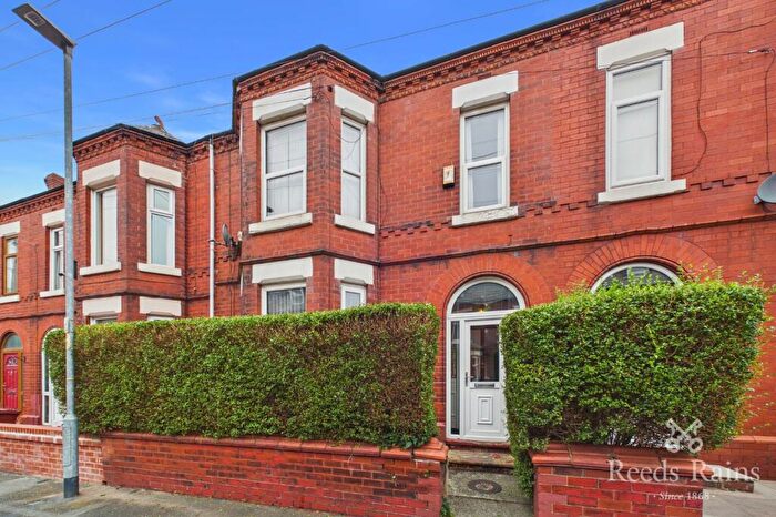 4 Bedroom Terraced House For Sale In Claremont Range, Manchester, Greater Manchester, M18
