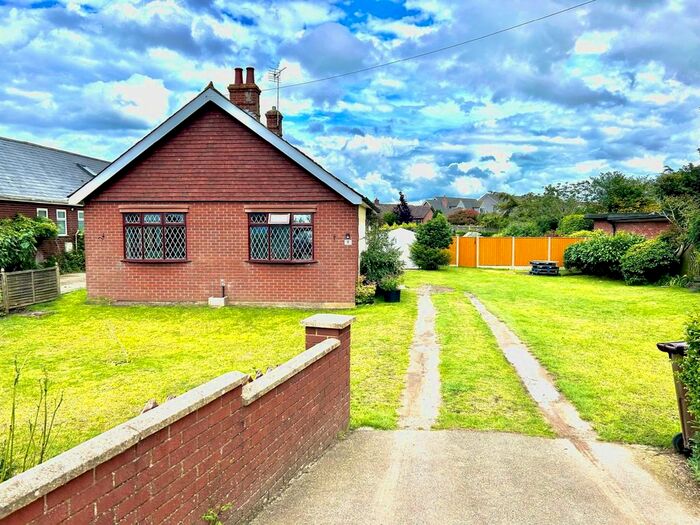 2 Bedroom Detached Bungalow To Rent In Browston Corner, Bradwell, Great Yarmouth, NR31