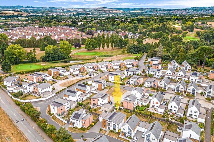 4 Bedroom Detached House For Sale In Edmunds Way, Exeter, Devon, EX2