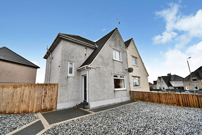 3 Bedroom Semi Detached House For Sale In Innerwood Road, Kilwinning, KA13