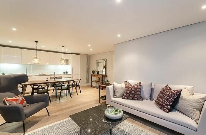 3 Bedroom Flat To Rent In Merchant Square East, Hyde Park, W2