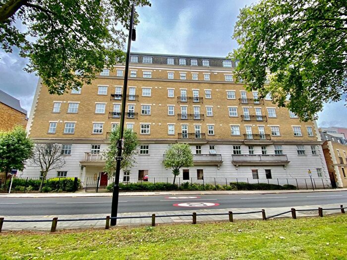 2 Bedroom Flat To Rent In Clapham Park Road, Clapham, SW4