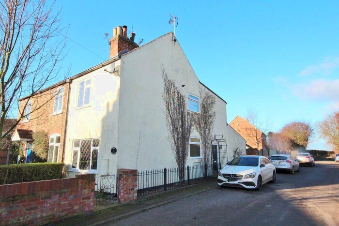 3 Bedroom Semi-Detached House To Rent In Northfield Lane, Riccall, York YO19