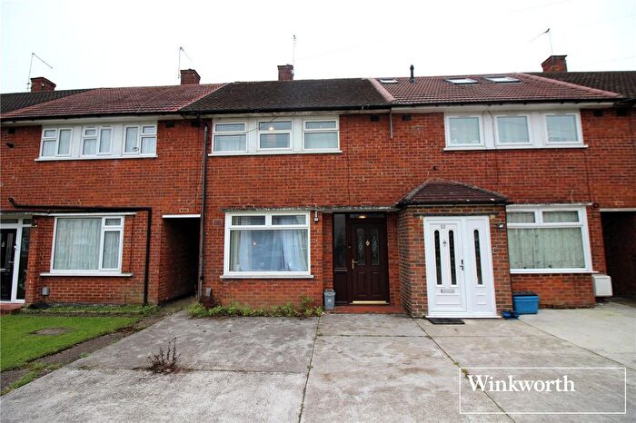 2 Bedroom Terraced House For Sale In Cromwell Road, Borehamwood, Hertfordshire, WD6