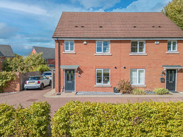 3 Bedroom Semi-Detached House For Sale In Horsfall Drive, Sutton Coldfield, B76