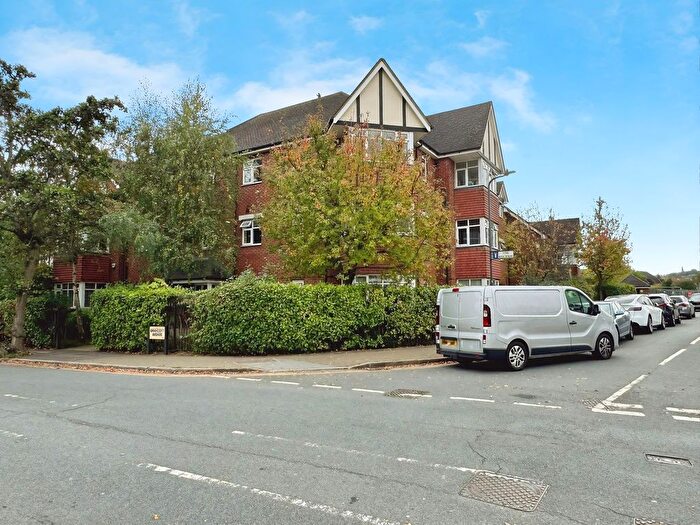 2 Bedroom Flat To Rent In Draycott Avenue, Midwinter Court, HA3