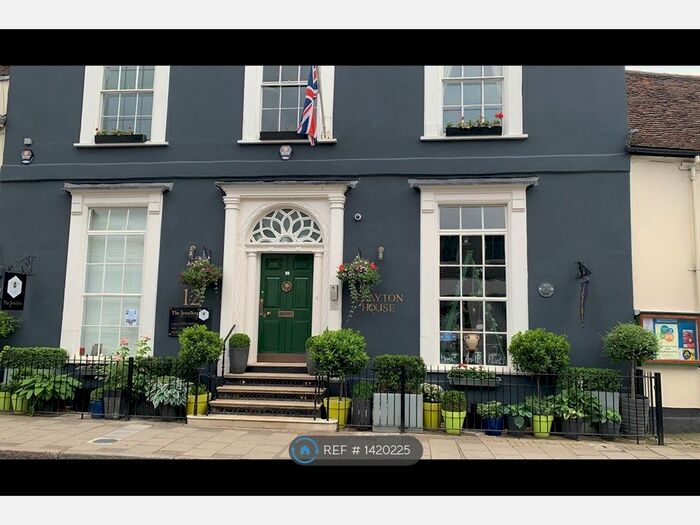 3 Bedroom Flat To Rent In Clayton House, Dunmow, CM6