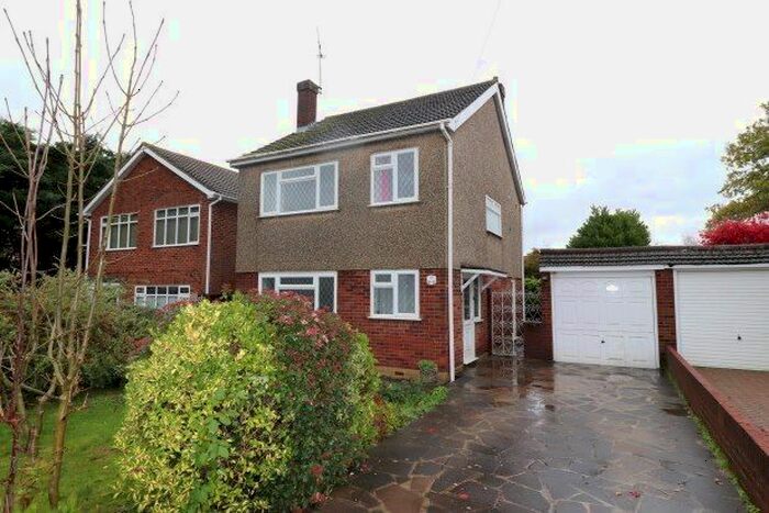 3 Bedroom Detached House To Rent In Doddinghurst, Brentwood, CM15
