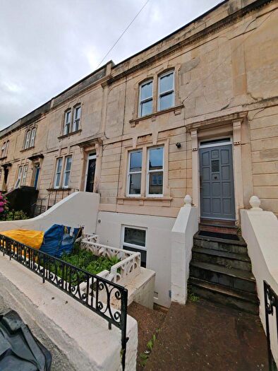 5 Bedroom Terraced House To Rent In Stanley Road – Ref, BS6