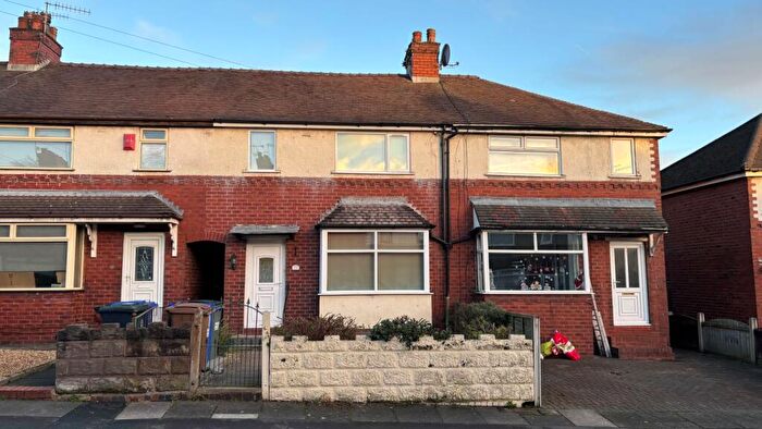 3 Bedroom Terraced House For Sale In Beckton Avenue, Stoke-on-Trent, ST6