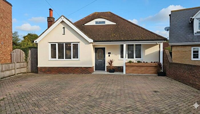 4 Bedroom Bungalow For Sale In Gordon Road, Margate, CT9