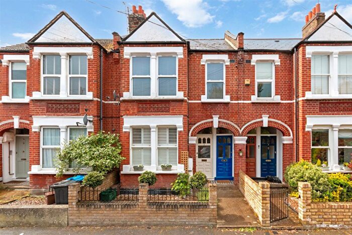 1 Bedroom Maisonette For Sale In Bridges Road, Wimbledon, SW19