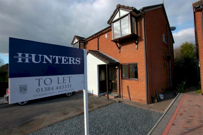 2 Bedroom Semi-Detached House To Rent In Stambermill Close, Stourbridge, DY9