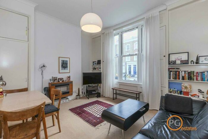 1 Bedroom Apartment To Rent In Northchurch Road, Islington, N1