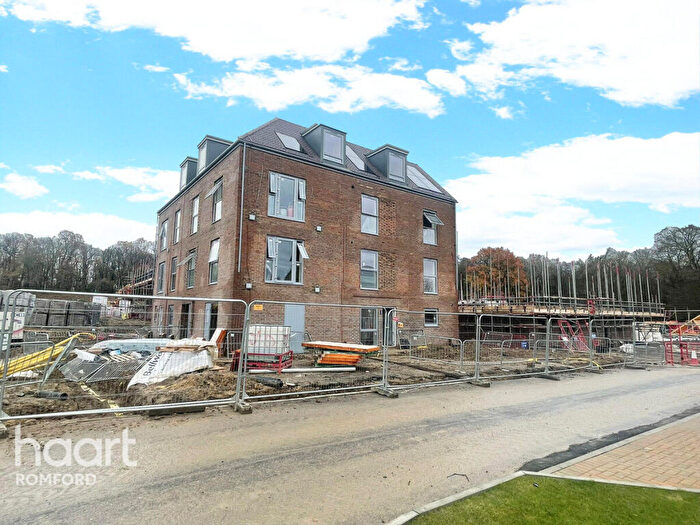 1 Bedroom Apartment To Rent In Orchid Avenue, Harold Hill, RM3