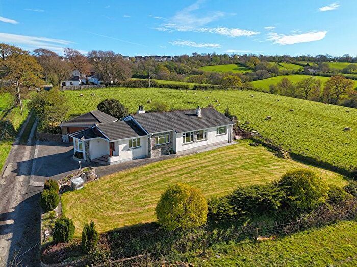 3 Bedroom Detached Bungalow For Sale In Launceston, PL15