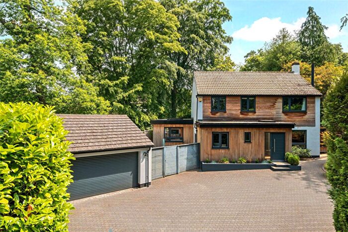 4 Bedroom Detached House For Sale In Portsmouth Road, Camberley, Surrey, GU15
