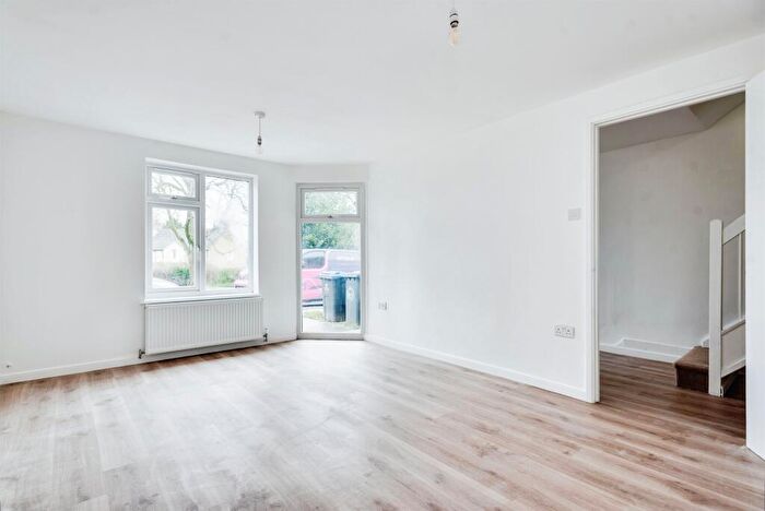 3 Bedroom Terraced House For Sale In Tower Hill, Witney, OX28