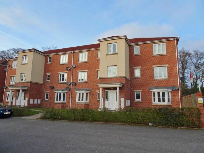 2 Bedroom Flat To Rent In Garden Close, Moorgate, Rotherham, S60