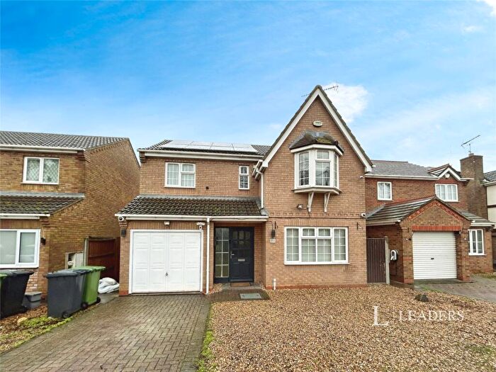 4 Bedroom Detached House To Rent In Oxney Road, Peterborough, Cambridgeshire, PE1