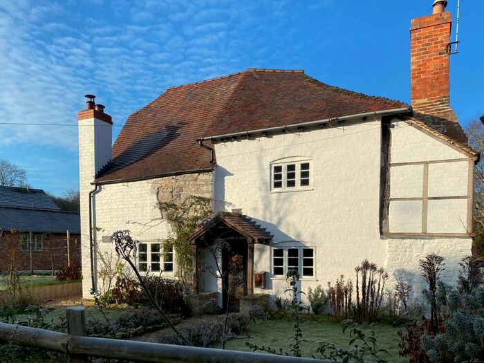 4 Bedroom Detached House To Rent In Marlcliff, Bidford-On-Avon, Alcester, B50