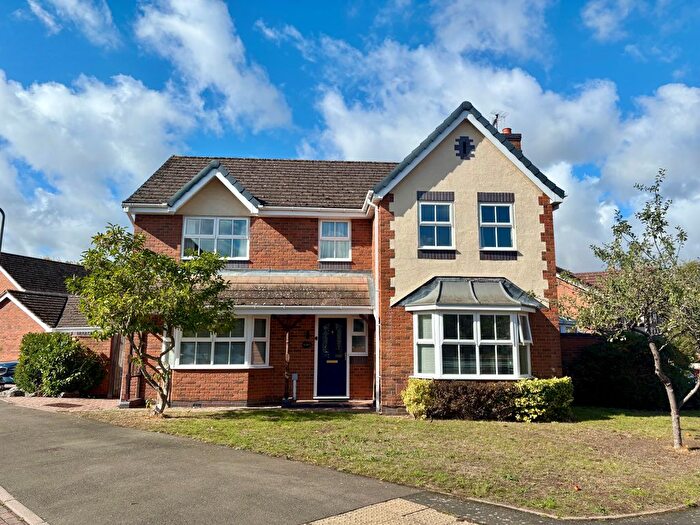 4 Bedroom Property To Rent In Fairwater Close, Evesham, WR11