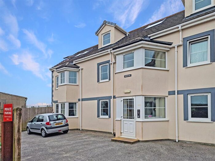 2 Bedroom Flat To Rent In Chegwin Court, Newquay, TR7