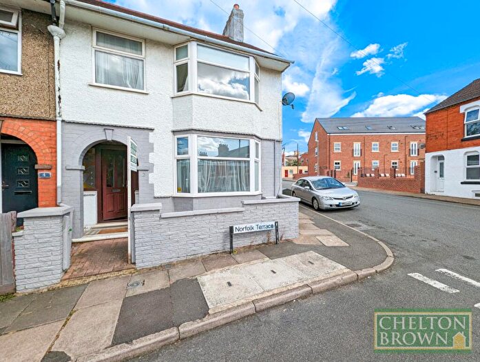 3 Bedroom End Of Terrace House To Rent In Norfolk Terrace, Semilong, Northampton, NN2