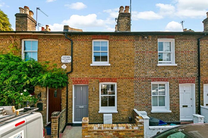 2 Bedroom Terraced House To Rent In Worple Street Mortlake, SW14