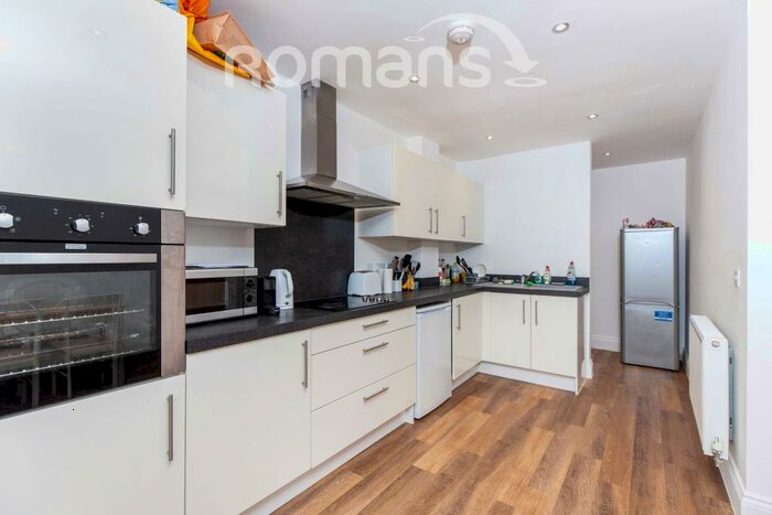 4 Bedroom End Of Terrace House To Rent In Red Lion Lane, Odd Down, BA2