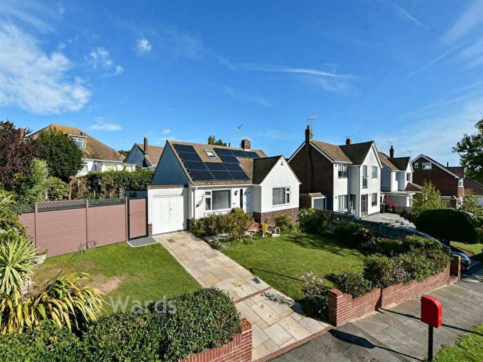 2 Bedroom Detached Bungalow For Sale In Dumpton Gap Road, Broadstairs, Kent, CT10