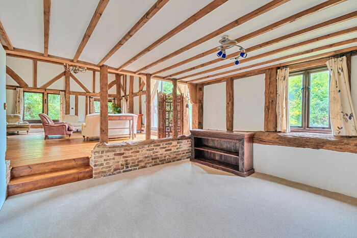 5 Bedroom Detached House For Sale In Amberley Close, Haywards Heath, RH16