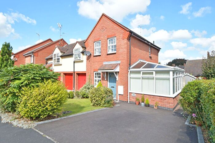 2 Bedroom Property To Rent In Perle Brook, Eccleshall, ST21