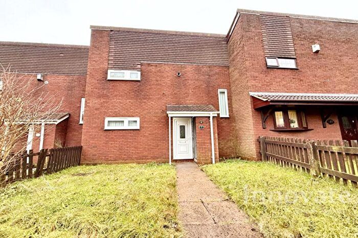 3 Bedroom Detached House To Rent In Mills Walk, Tipton, DY4