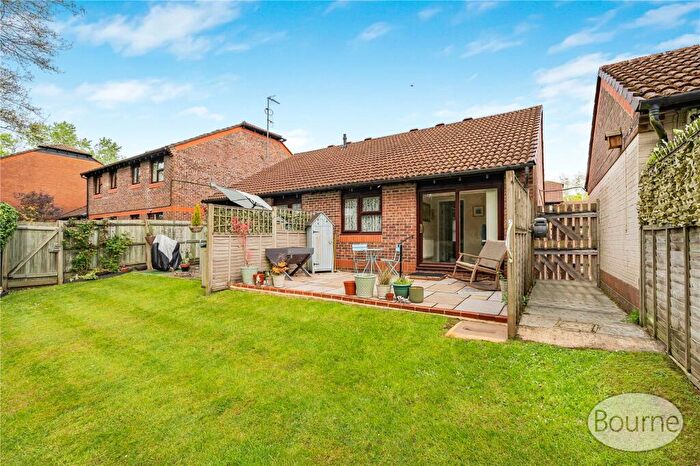 2 Bedroom Bungalow For Sale In Bainton Mead, Goldsworth Park, Woking, Surrey, GU21