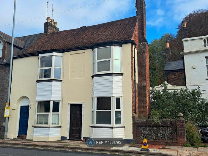 2 Bedroom End Of Terrace House To Rent In Malling Street, Lewes, BN7